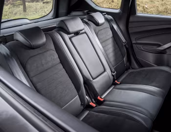 Интерьер Ford Kuga ST-Line [UK-spec] (C520) '2017–19