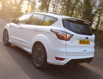 Ford Kuga ST-Line [UK-spec] (C520) '2017–19