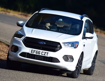 Ford Kuga ST-Line [UK-spec] (C520) '2017–19