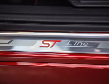 Интерьер Ford Kuga ST-Line [South Africa] (C520) '2018–19