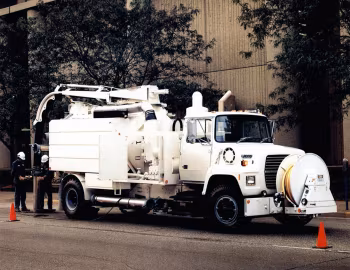 1990 Ford L-8000 Sewer Vacuum Truck