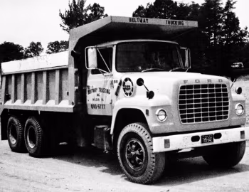 Ford LT-9000 Dump Truck '1972–74