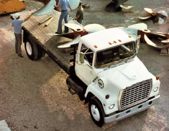 1977 Ford L-600 Flatbed Truck
