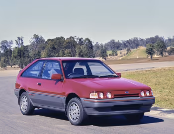 Ford Laser TX3 Turbo [Australia] (KE) '10.1987–03.1990