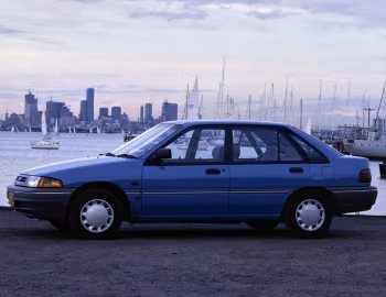 Ford Laser 5-door [Australia] (KF) '03.1990–10.1991