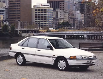 Ford Laser GLi 5-door [Australia] (KH) '10.1991–09.1994