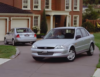 Ford Laser Sedan (KN) '03.1999–04.2001