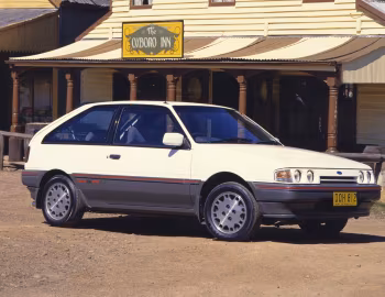 Ford Laser TX3 Turbo [Australia] (KE) '10.1987–03.1990