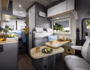 Interior 2024–pr. LMC Innovan 592 '2023–pr.