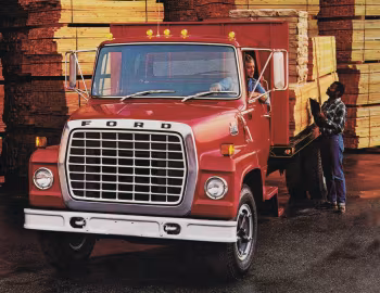1981 Ford LN-700 Flatbed Truck