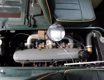 Sob o capô Ford Thames Freighter 400E '1957–????