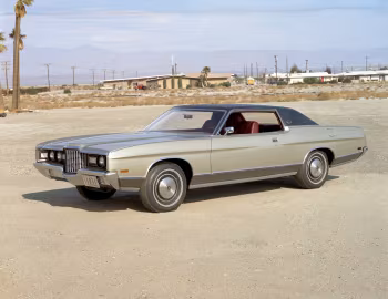 1971 Ford LTD Brougham Hardtop Coupe (65К)