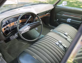 Panel frontal 1970 Ford LTD Hardtop Sedan (57F)