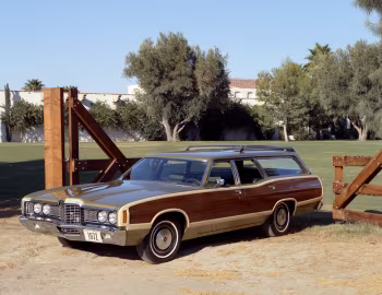 1972 Ford LTD Country Squire Station Wagon (71Н)
