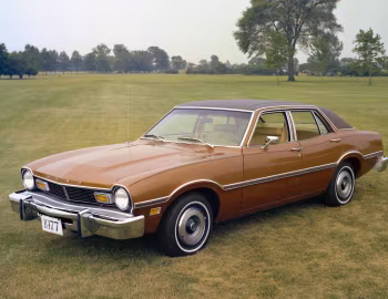 1977 Ford Maverick 4-door Sedan (92 54A)