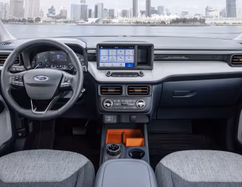 Panel frontal 2022–24 Ford Maverick Hybrid XLT [North America] '2021–24