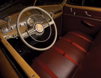 Panel frontal 1948 Ford Super Deluxe Sportsman Convertible