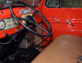 Интерьер 1948–50 Ford F-1 Pickup (83)