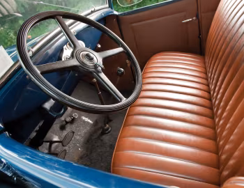 Interior 1930–31 Ford Model A Roadster (40В)