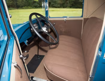 Interior 1928–29 Ford Model A Sport Coupe (50А)
