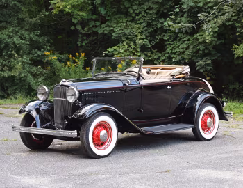 1932 Ford Model B Roadster (40)