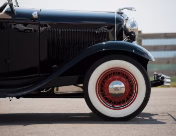 1932 Ford Model B Roadster (40)