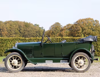 1926 Ford Model T Fordor Touring
