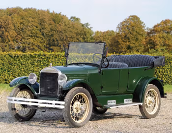 1926 Ford Model T Fordor Touring