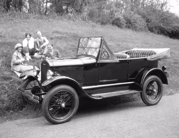 1926 Ford Model T Fordor Touring