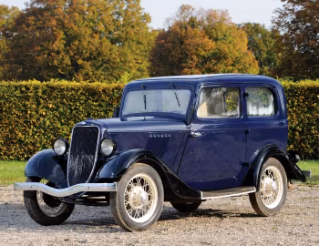 Ford Model Y "Long Rad" Tudor Saloon '10.1933–08.1937
