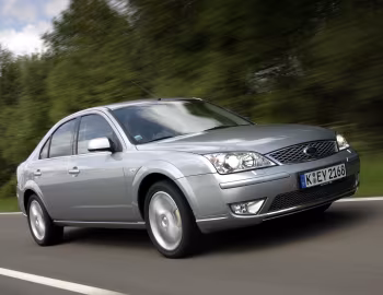 Ford Mondeo Hatchback [Worldwide] '2005–07