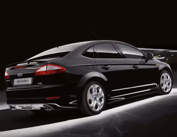 Ford Mondeo Hatchback '2007–10
