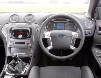 Panel frontal Ford Mondeo Ghia 4-door [UK-spec] '2007–10