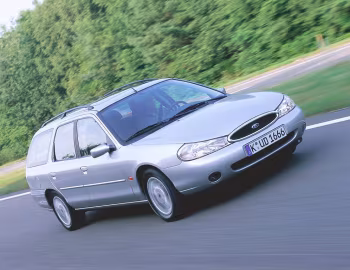 Ford Mondeo Ghia Turnier [Worldwide] '1996–2000