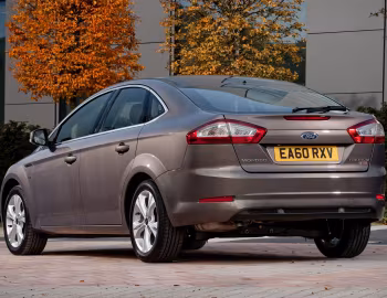 Ford Mondeo Hatchback [UK-spec] '2010–14