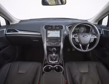 Panel frontal Ford Mondeo Hatchback [UK-spec] '2014–19