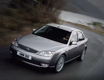 Ford Mondeo Hatchback [Worldwide] '2005–07