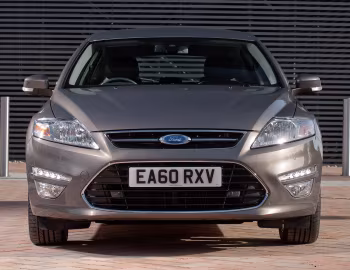 Ford Mondeo Hatchback [UK-spec] '2010–14