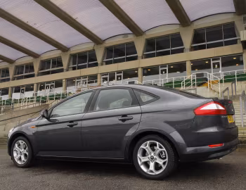 Ford Mondeo Sport 5-door [UK-spec] '2010