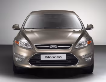 Ford Mondeo Hatchback '2010–14