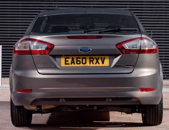Ford Mondeo Hatchback [UK-spec] '2010–14