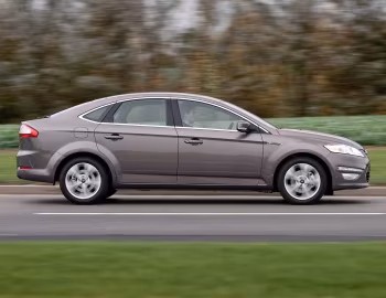Ford Mondeo Hatchback [UK-spec] '2010–14