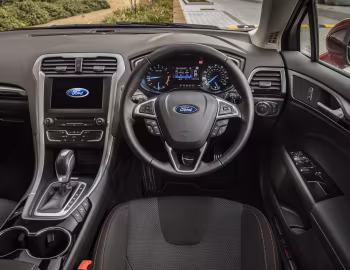 Panel frontal Ford Mondeo Hatchback ST-Line [UK-spec] '2016–19