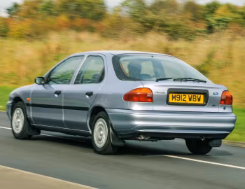 Ford Mondeo LX [UK-spec] '1993–96