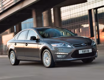 Ford Mondeo Sedan '2010–14