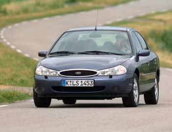 Ford Mondeo Sedan [Worldwide] '1996–2000