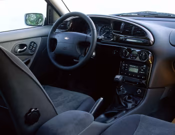 Panel frontal Ford Mondeo Sedan [Worldwide] '1996–2000