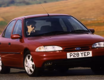 Ford Mondeo Si Hatchback [UK-spec] '03.1995–08.1996