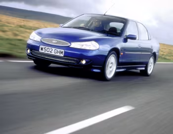 Ford Mondeo ST200 Saloon [UK-spec] '06.1999–12.2000