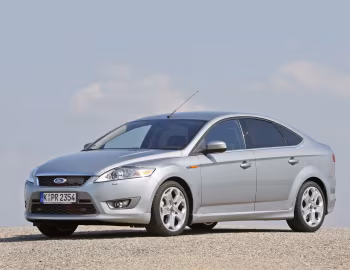 Ford Mondeo Titanium S Hatchback '2008–10